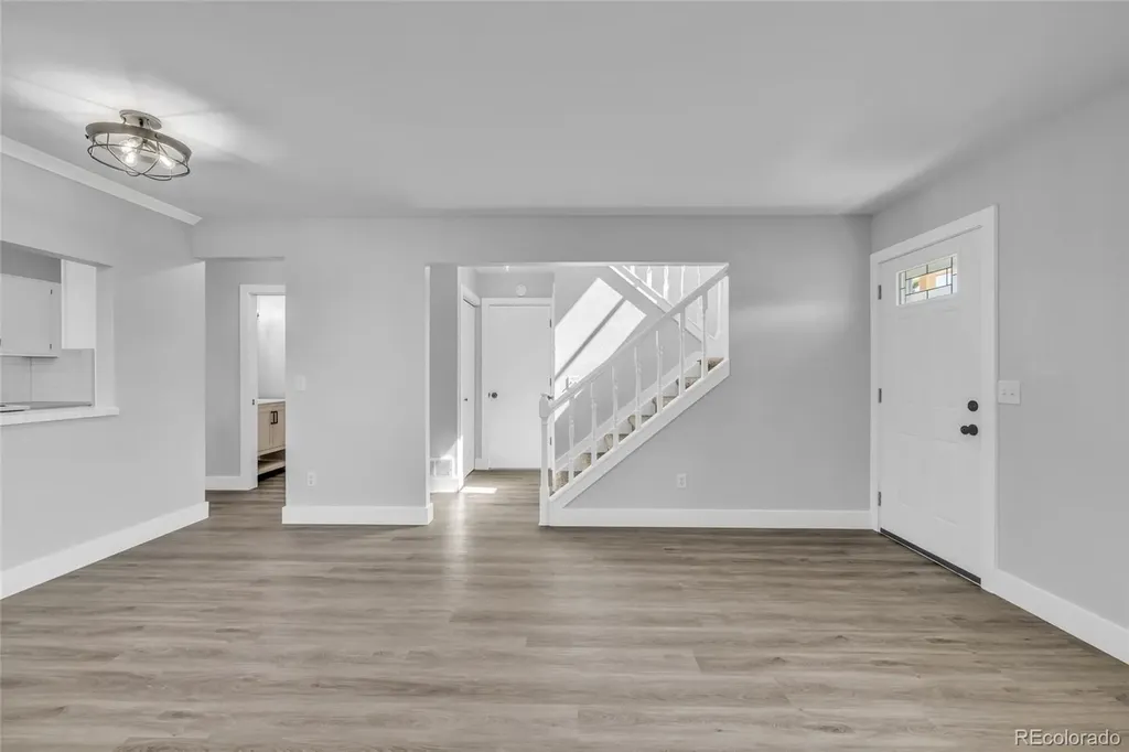 129 Eaton Court Lakewood CO 80226
