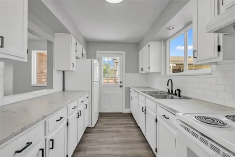 129 Eaton Court Lakewood CO 80226