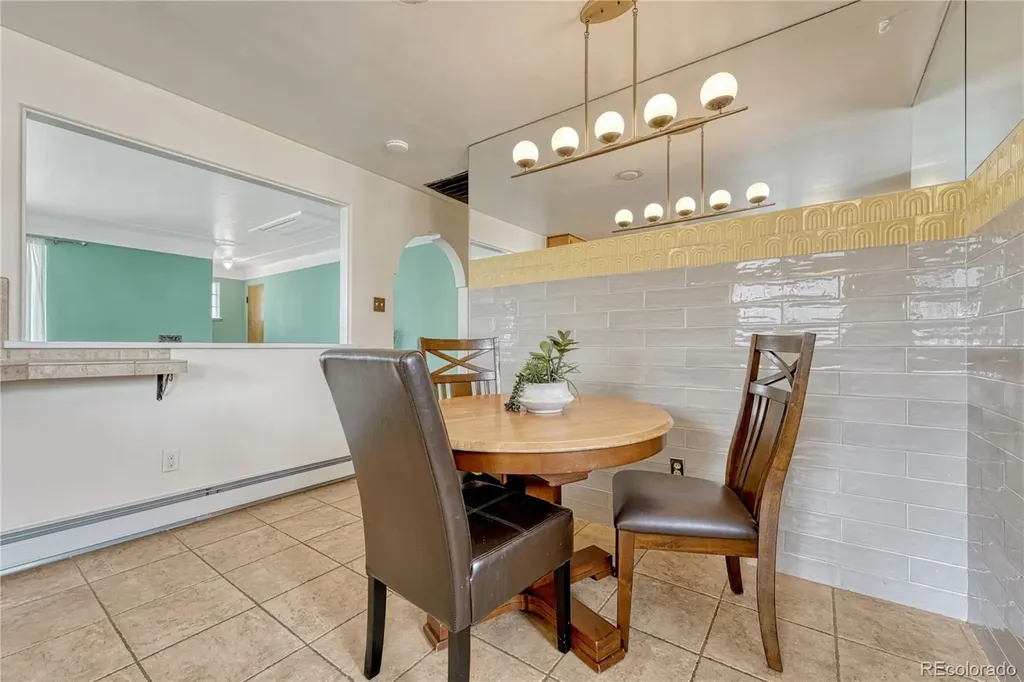 2280 Newland Street Edgewater CO 80214