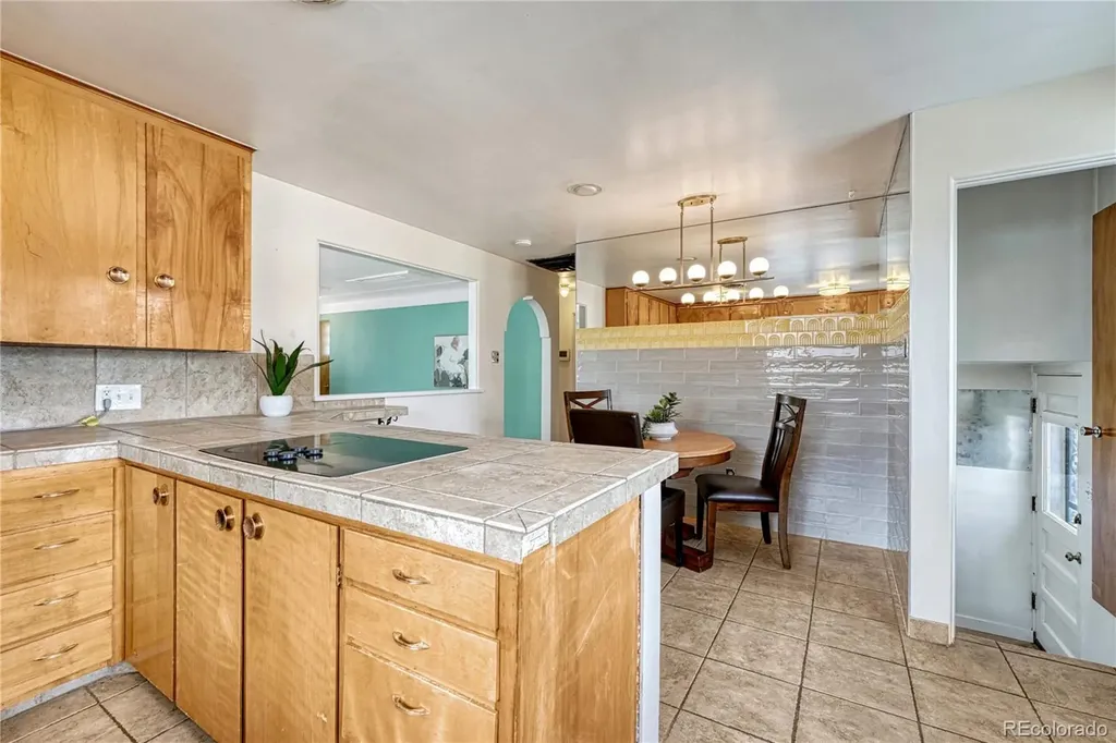 2280 Newland Street Edgewater CO 80214