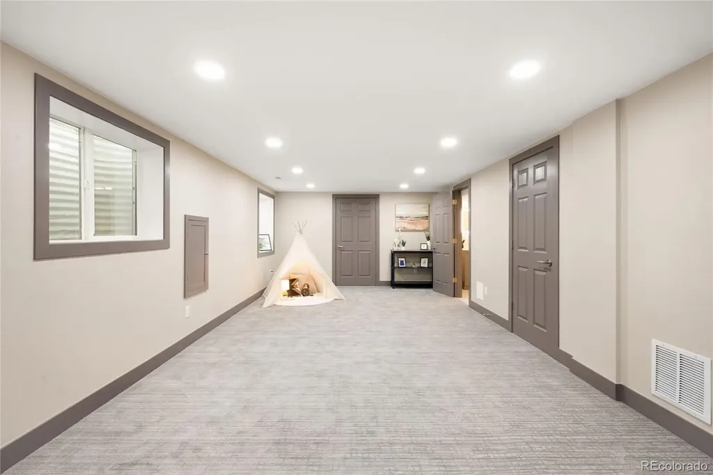 7264 S Cody Street Littleton CO 80128
