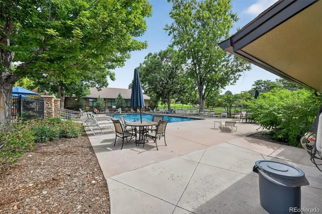 3184 S Heather Gardens Way Aurora CO 80014