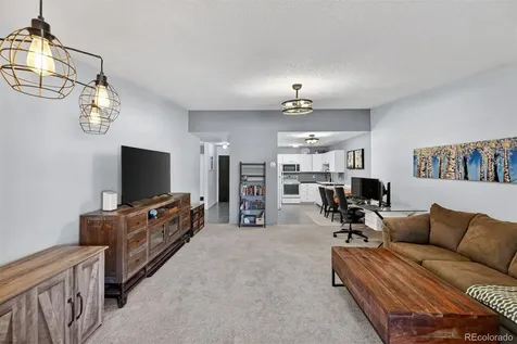 3184 S Heather Gardens Way Aurora CO 80014