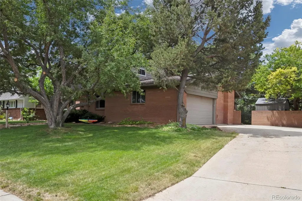 2541 S Kearney Street Denver CO 80222