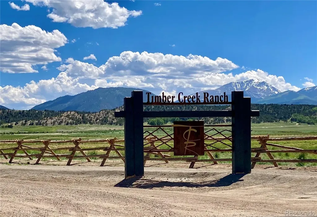 9094 Sheridan Loop Salida CO 81201