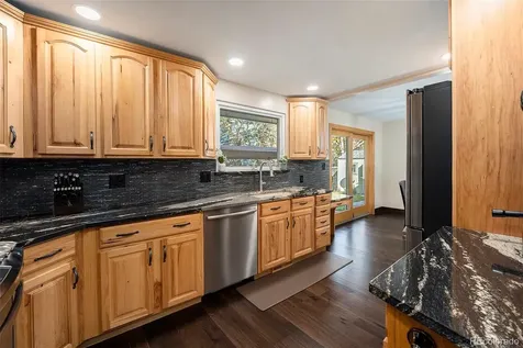 11921 W 70th Place Arvada CO 80004