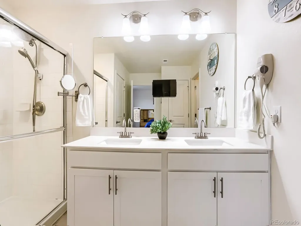 4426 Garnet Way Longmont CO 80504