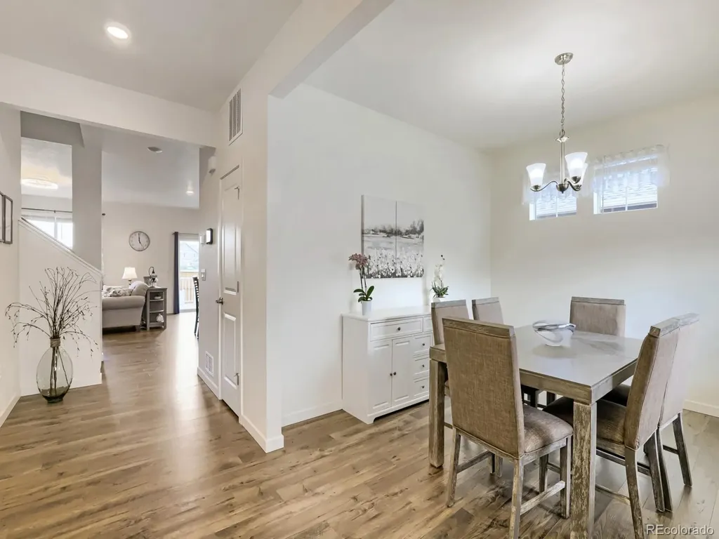 4426 Garnet Way Longmont CO 80504