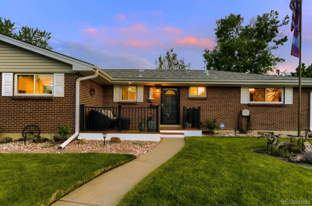 6112 W 63rd Avenue Arvada CO 80003