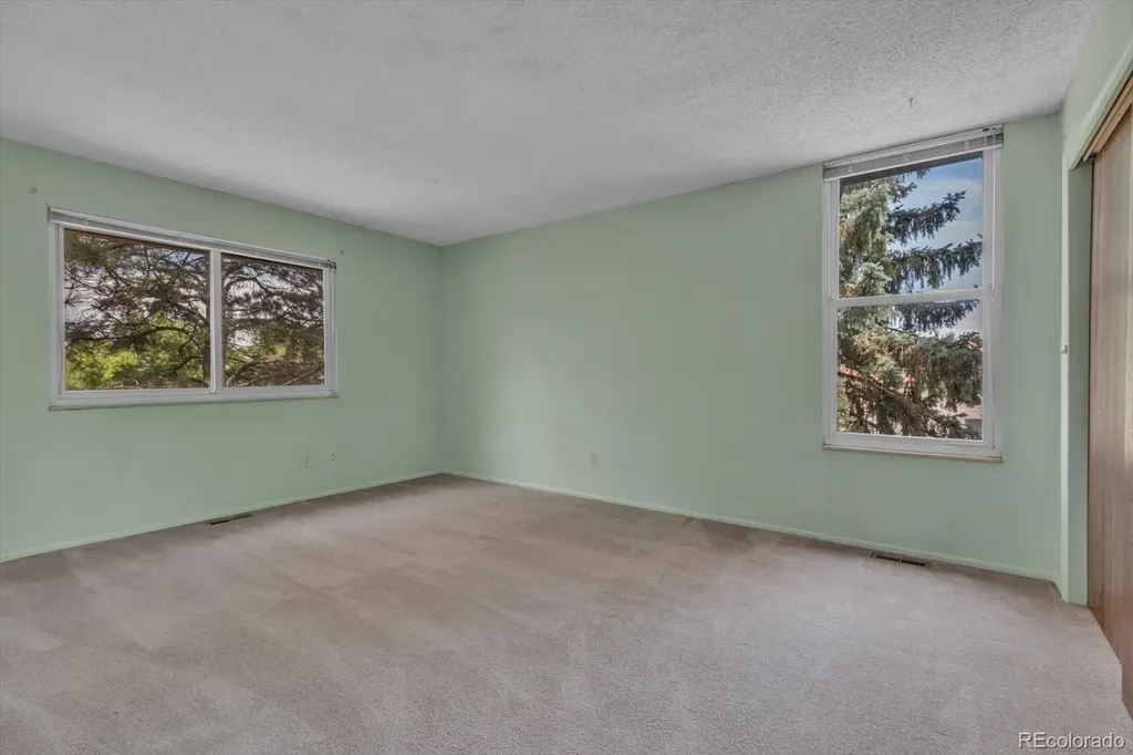 2036 W 101st Avenue Thornton CO 80260