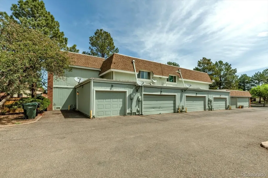 2036 W 101st Avenue Thornton CO 80260
