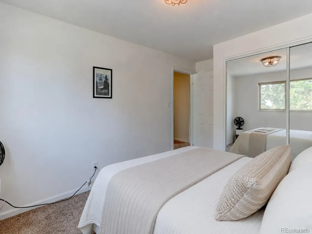 1213 S Holland Court Lakewood CO 80232