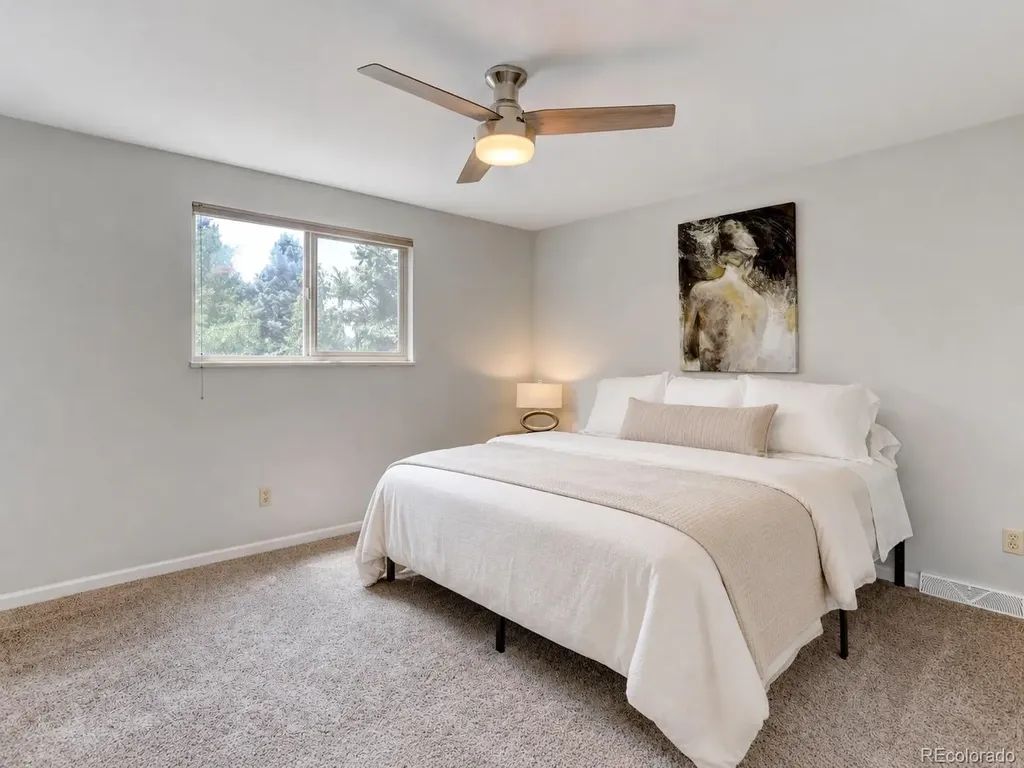1213 S Holland Court Lakewood CO 80232