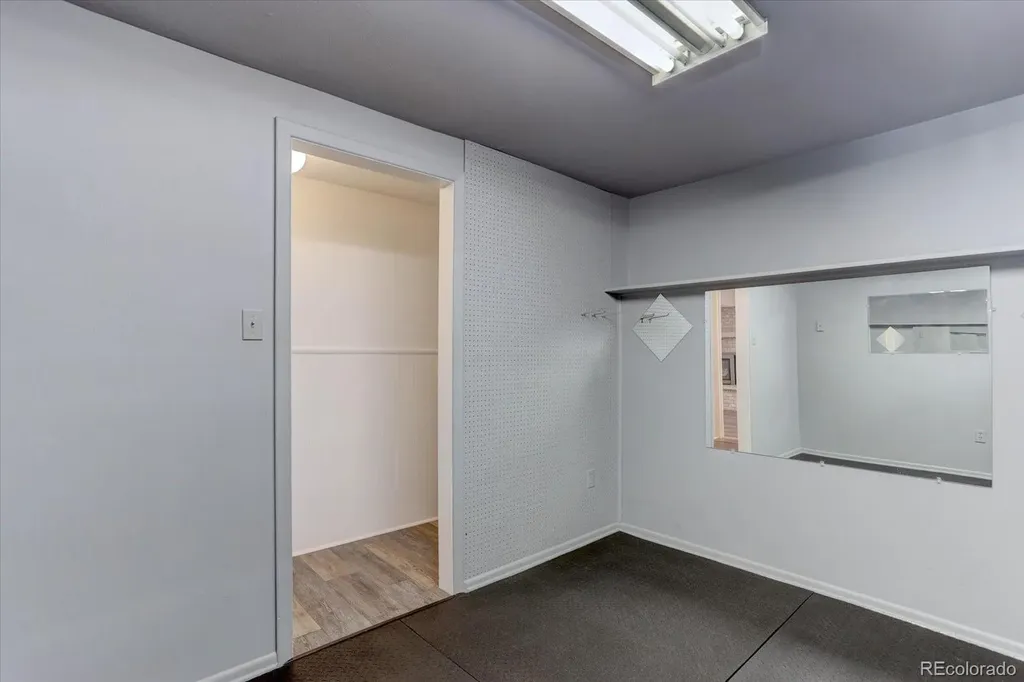 1213 S Holland Court Lakewood CO 80232