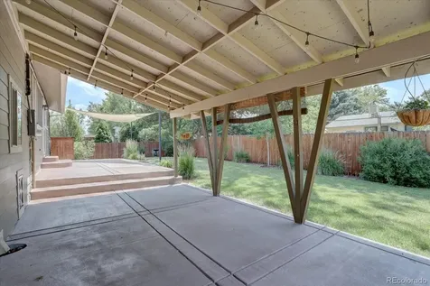 1213 S Holland Court Lakewood CO 80232