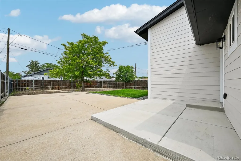 117 4th Street Fort Lupton CO 80621