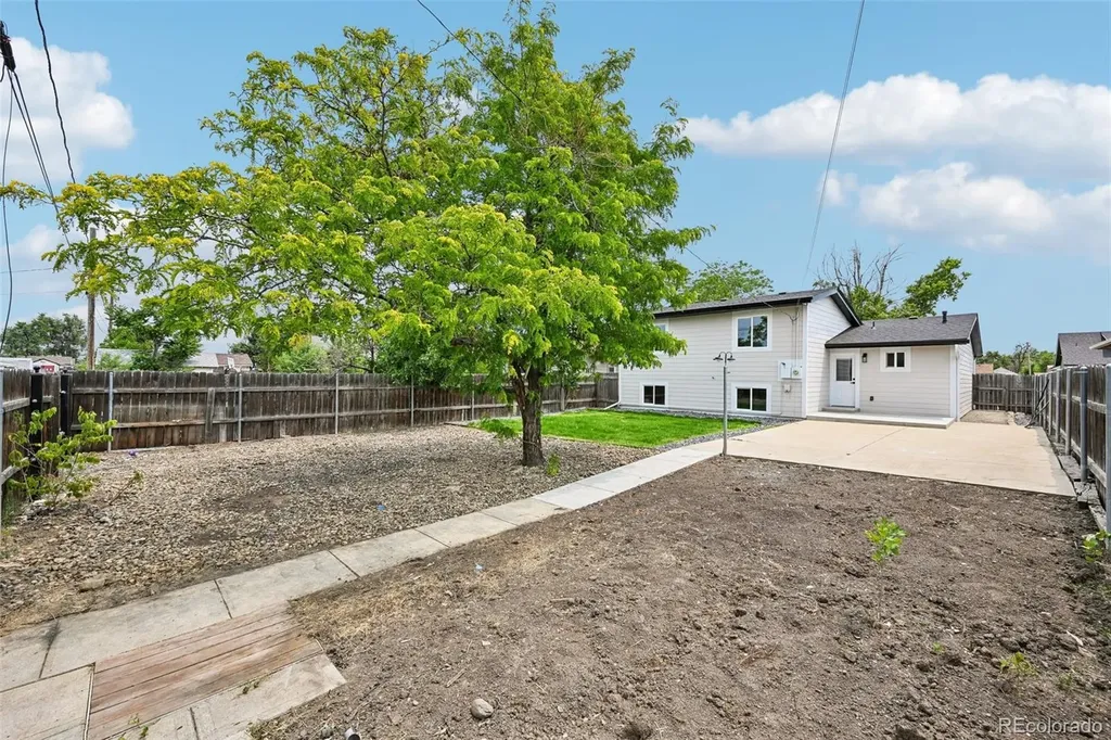 117 4th Street Fort Lupton CO 80621