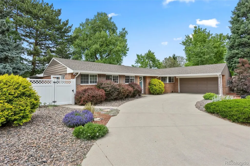 281 Niagara Street Denver CO 80220