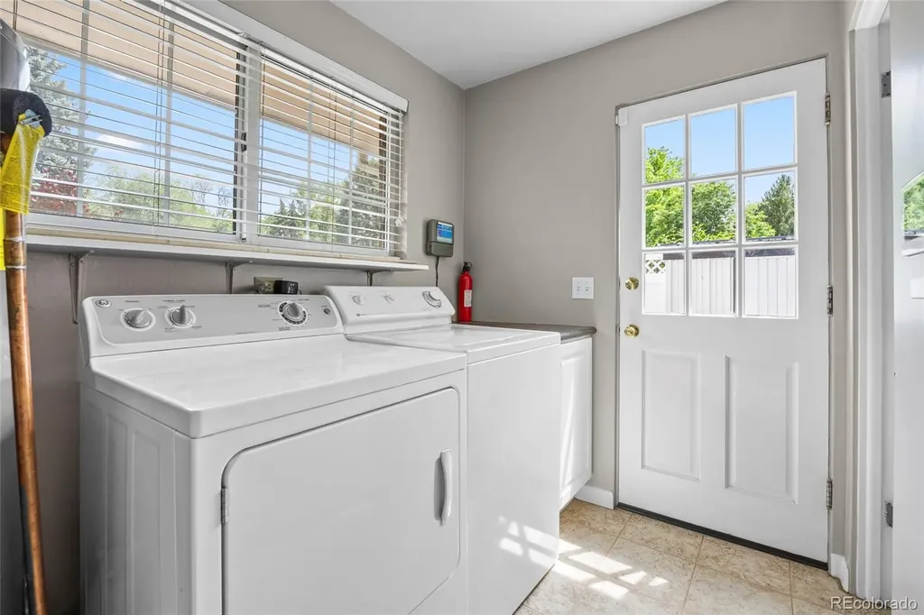 281 Niagara Street Denver CO 80220