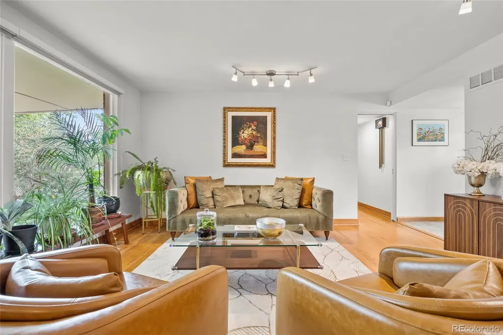 281 Niagara Street Denver CO 80220