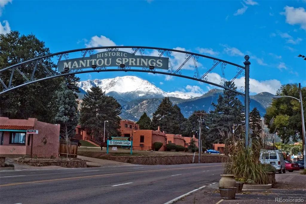 129 Ruxton Avenue Manitou Springs CO 80829
