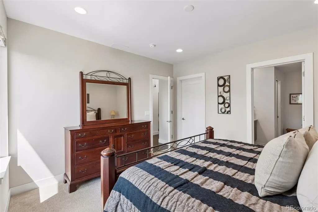 1961 W 34th Avenue Denver CO 80211