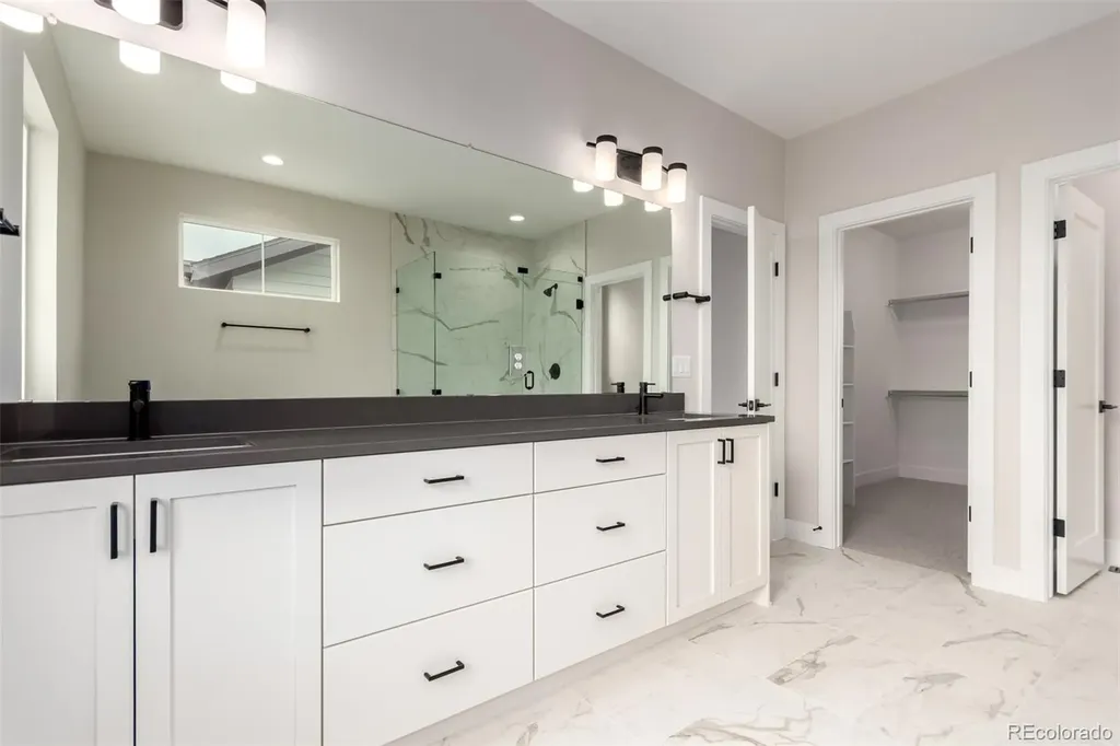 5611 Wheaton Avenue Longmont CO 80503