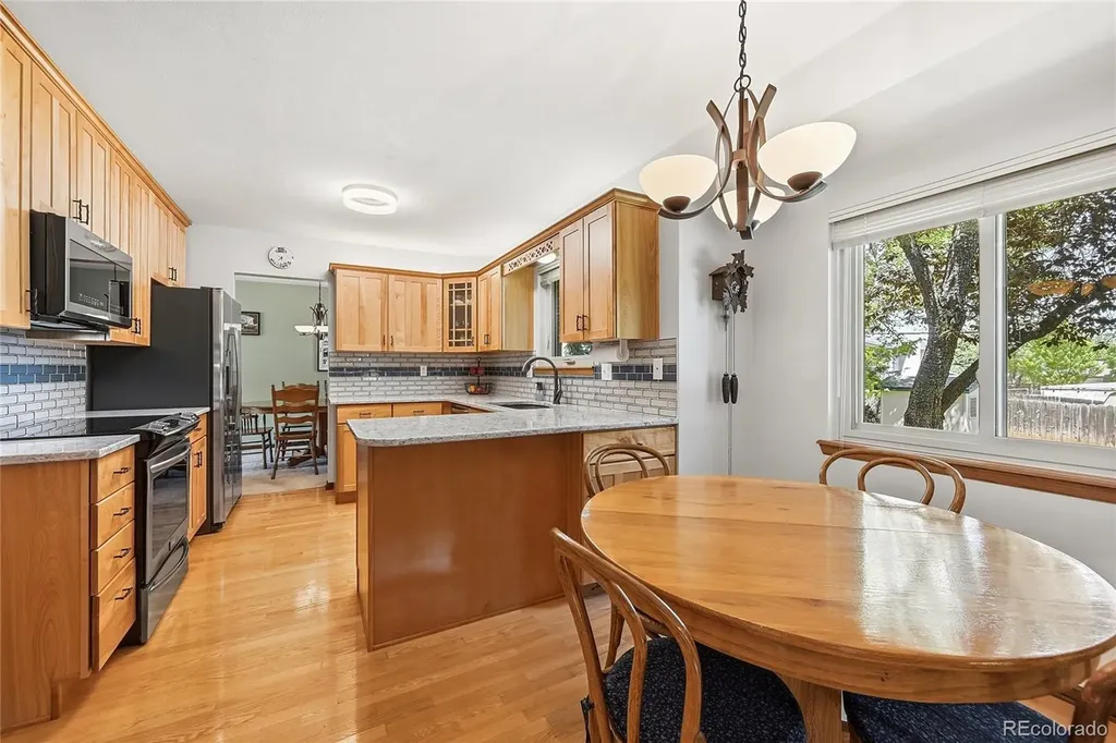 7582 S Ames Way Littleton CO 80128