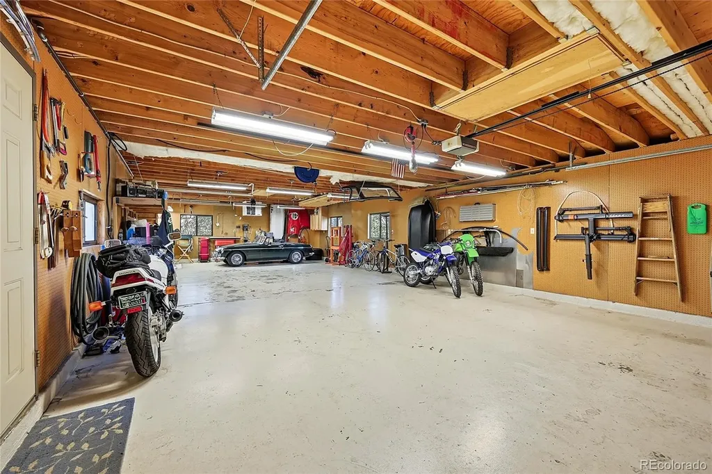 7582 S Ames Way Littleton CO 80128