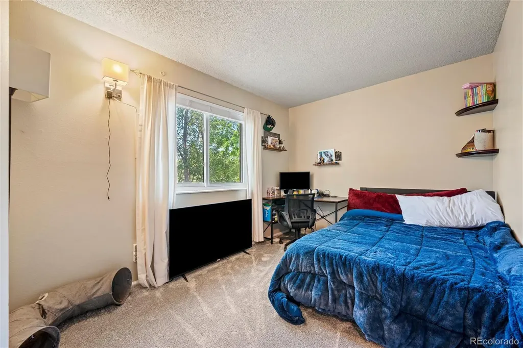 881 S Memphis Way Aurora CO 80017