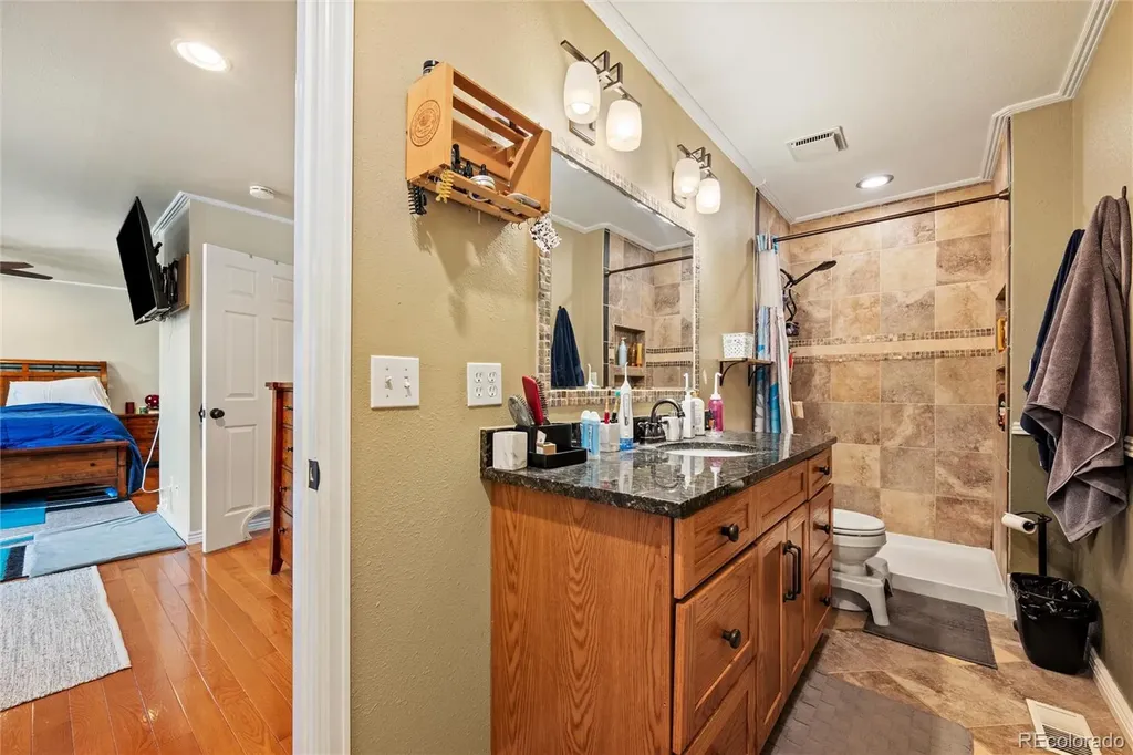 881 S Memphis Way Aurora CO 80017