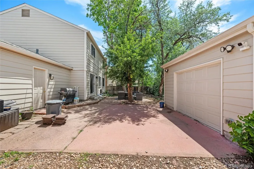 881 S Memphis Way Aurora CO 80017