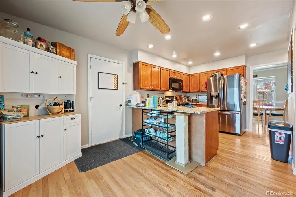 881 S Memphis Way Aurora CO 80017