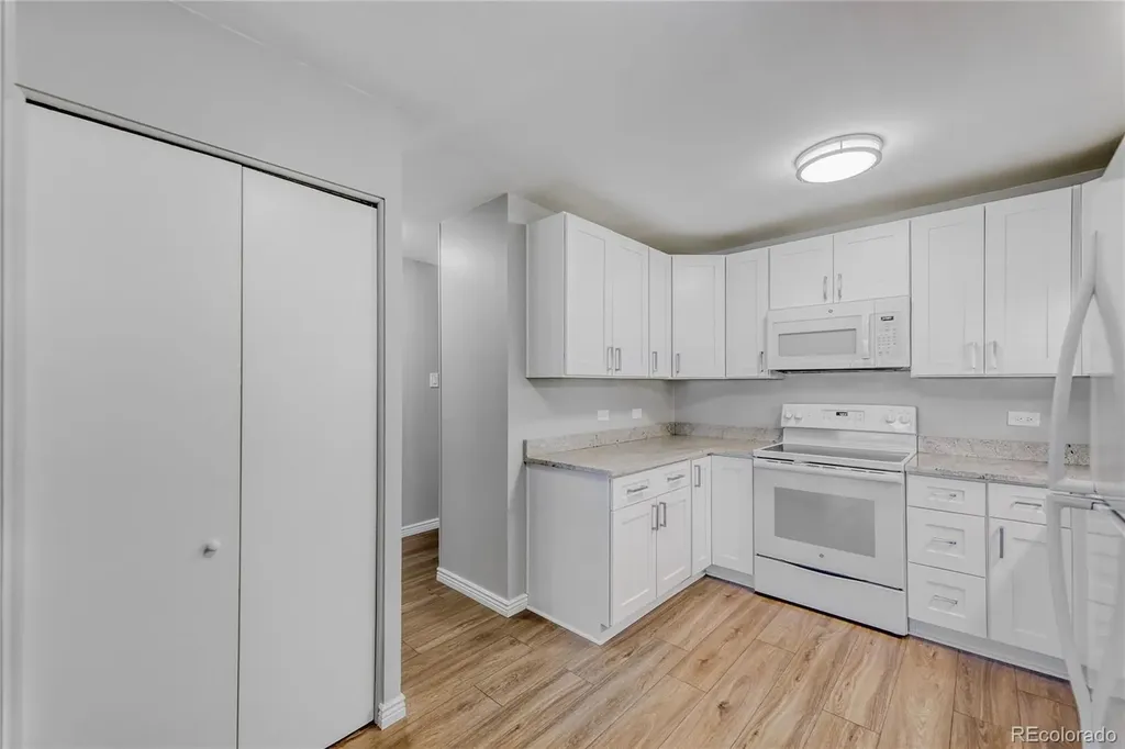 675 S Alton Way Denver CO 80247