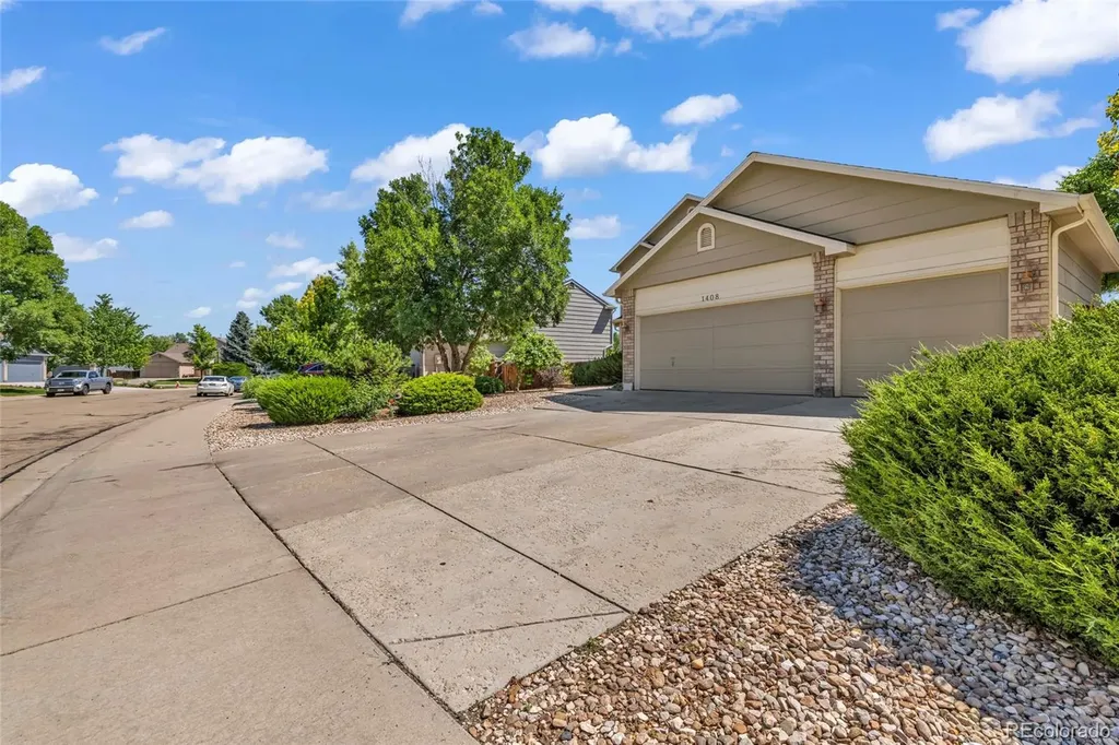 1408 Monarch Drive Longmont CO 80504