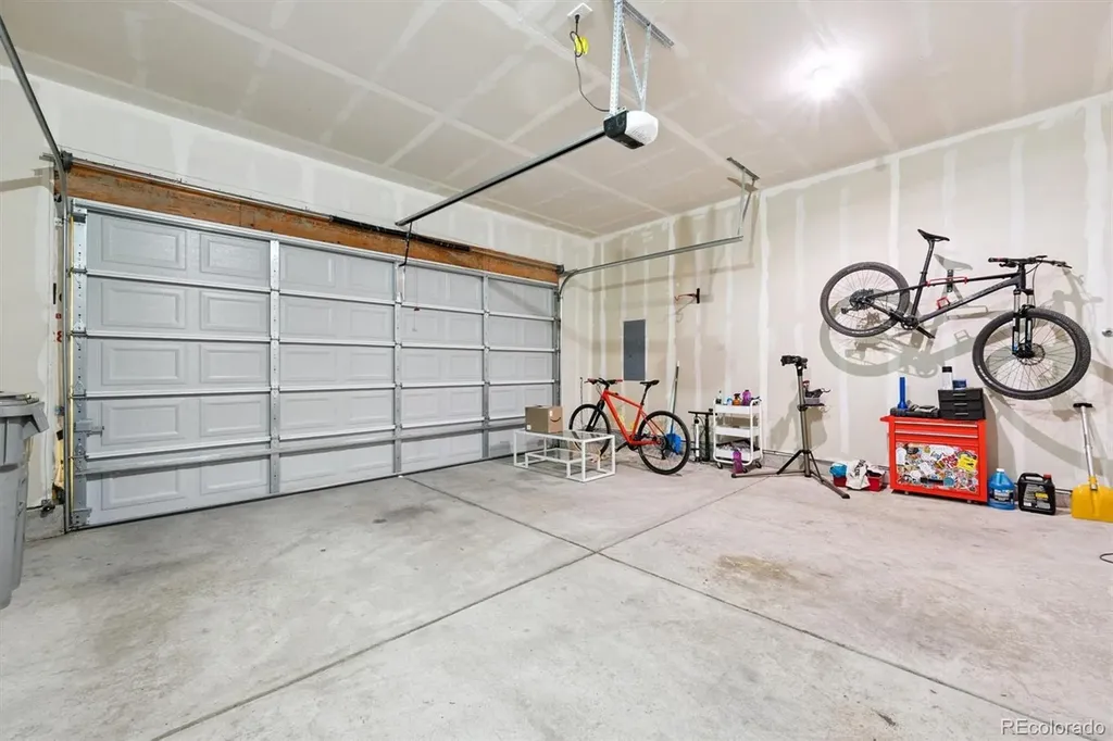 265 S 4th Court Deer Trail CO 80105