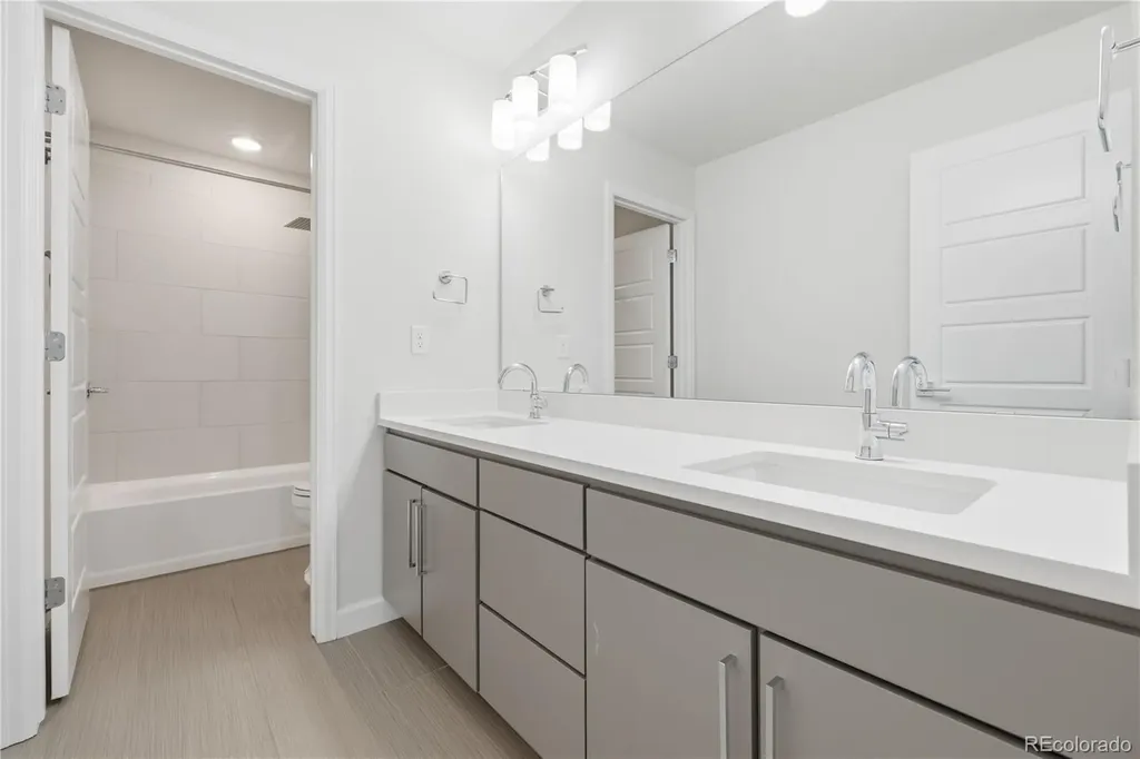 27615 E Geddes Place Aurora CO 80016