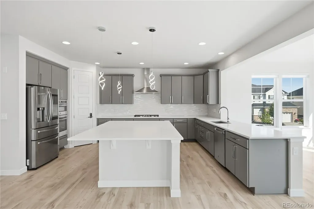 27615 E Geddes Place Aurora CO 80016