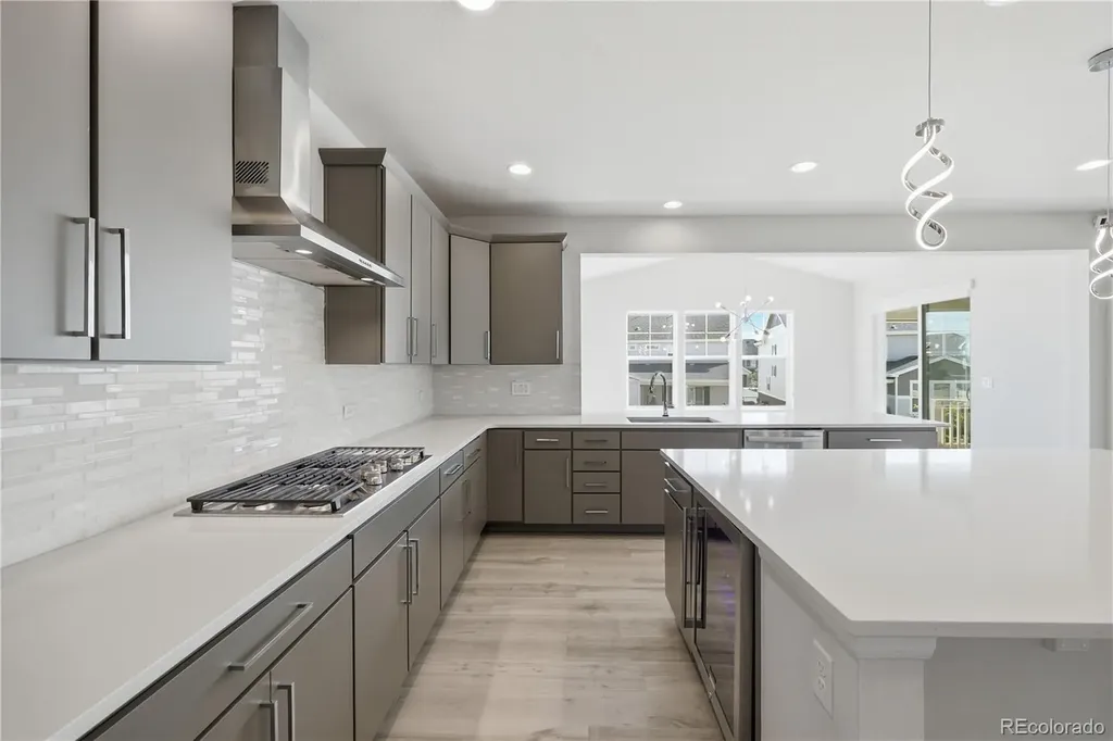 27615 E Geddes Place Aurora CO 80016