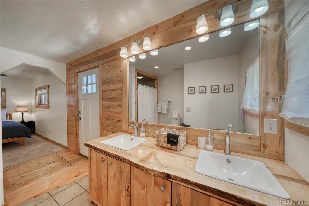 1012 Harrison Avenue Leadville CO 80461