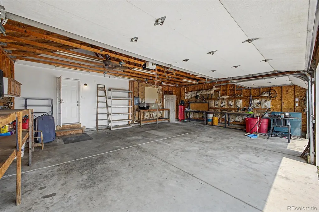 81807 E County Road 22 Deer Trail CO 80105