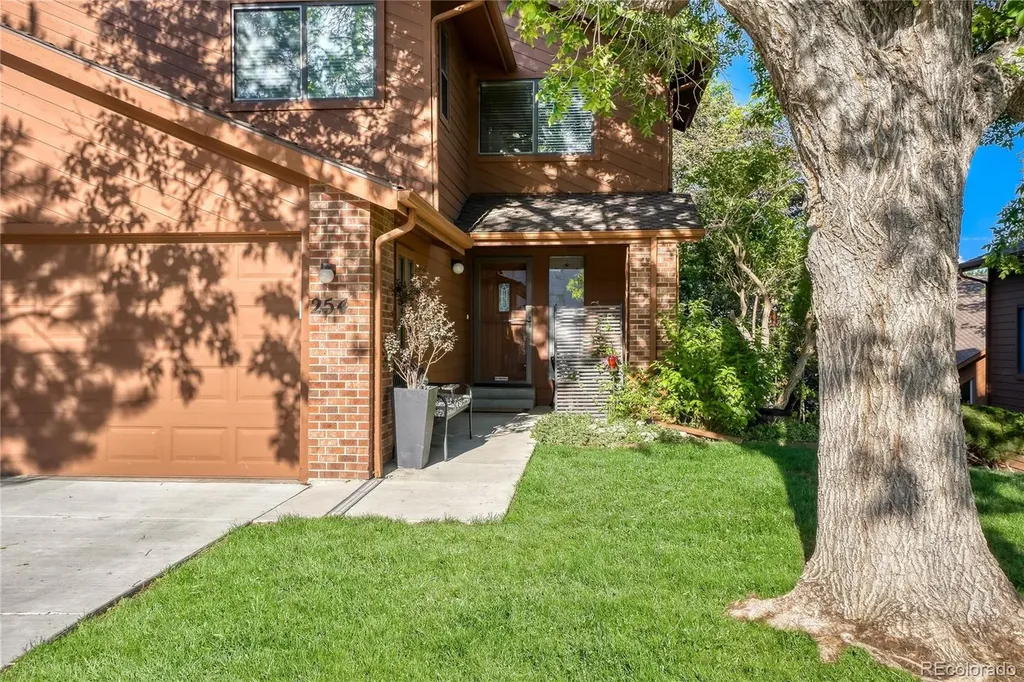 254 Zang Street Lakewood CO 80228