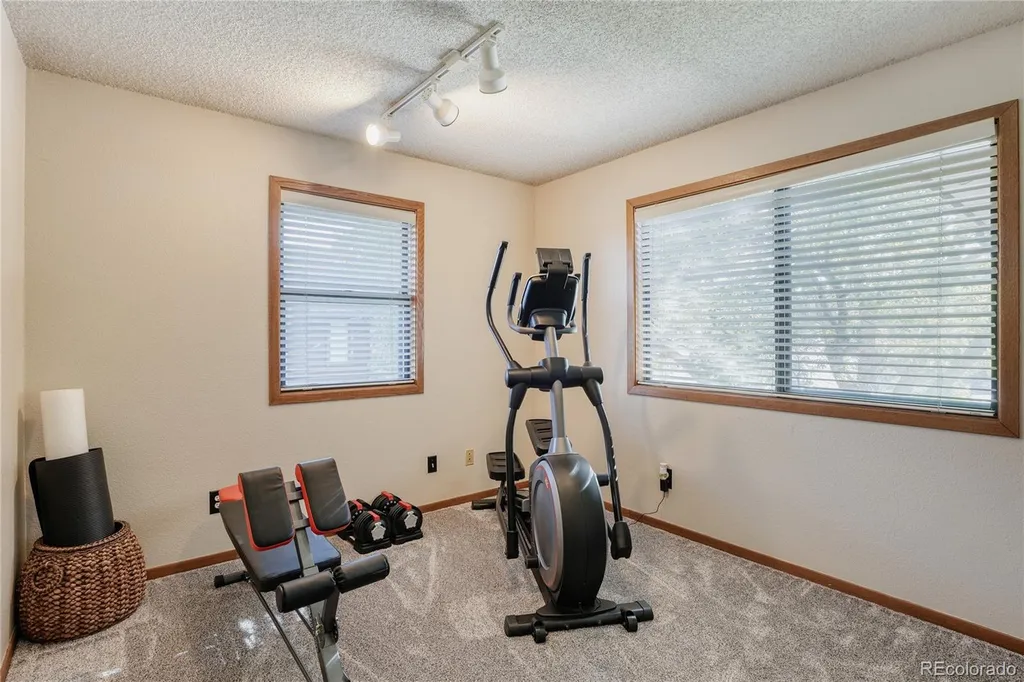 254 Zang Street Lakewood CO 80228