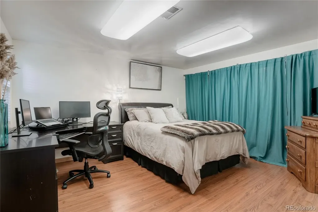 254 Zang Street Lakewood CO 80228
