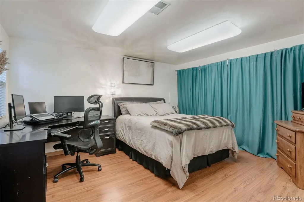 254 Zang Street Lakewood CO 80228