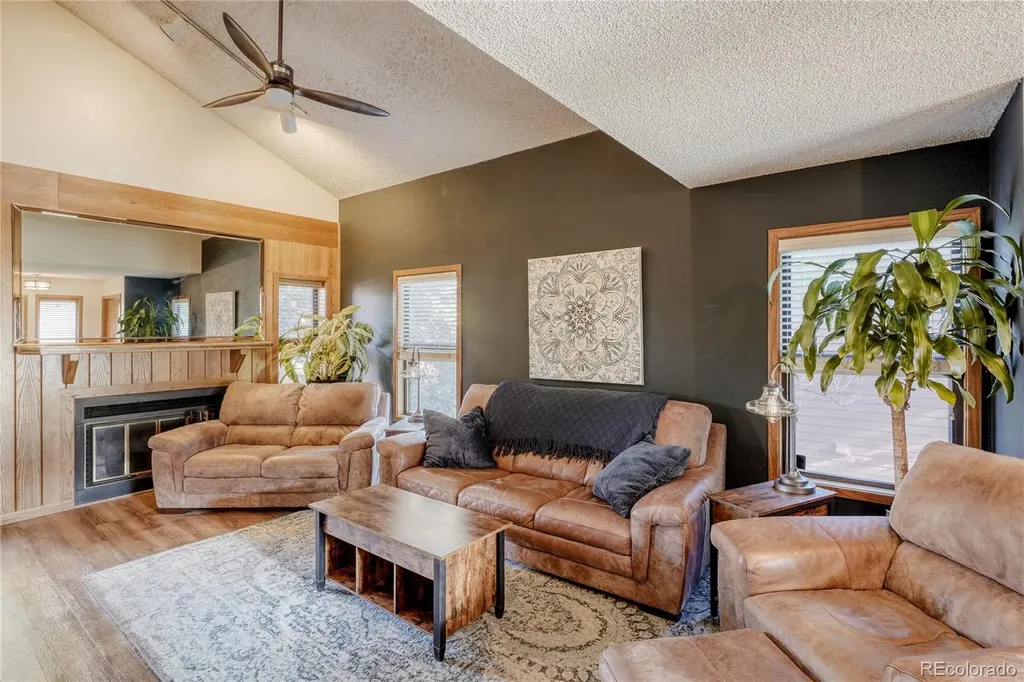 254 Zang Street Lakewood CO 80228