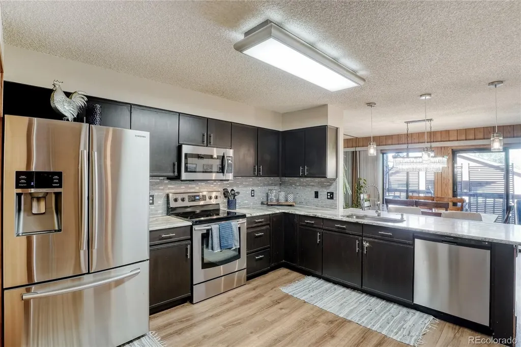 254 Zang Street Lakewood CO 80228