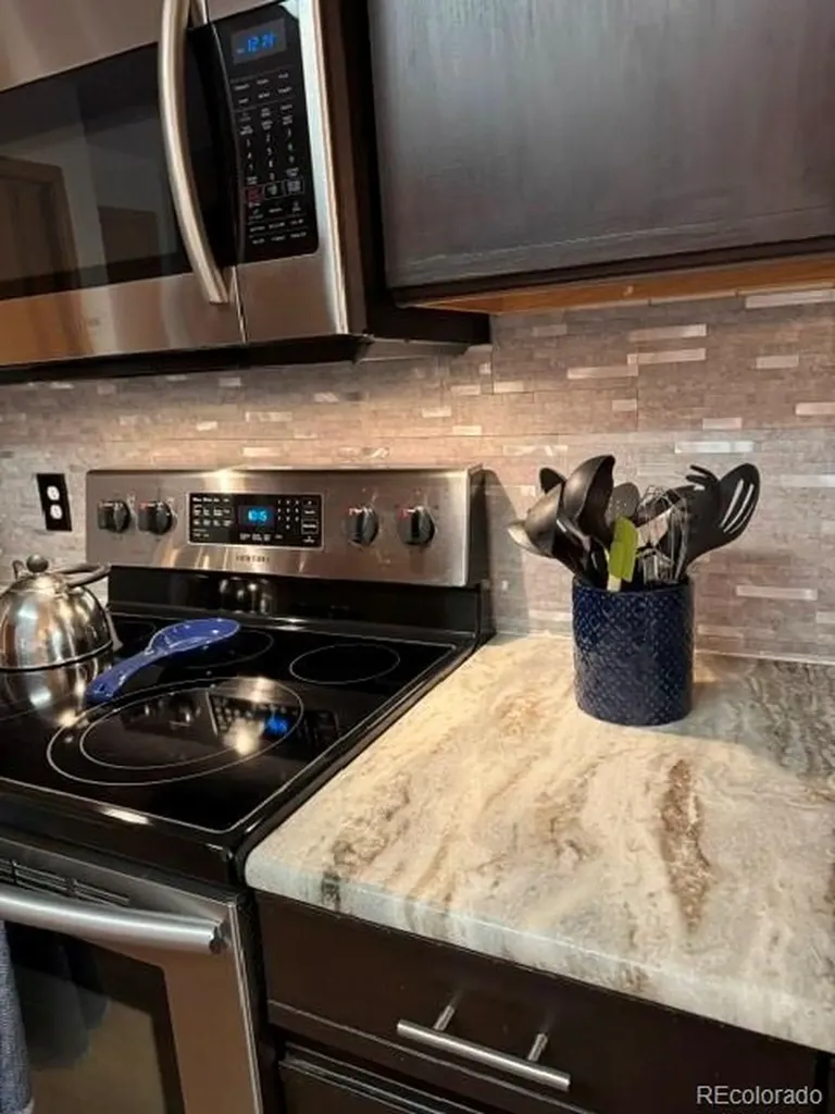 254 Zang Street Lakewood CO 80228