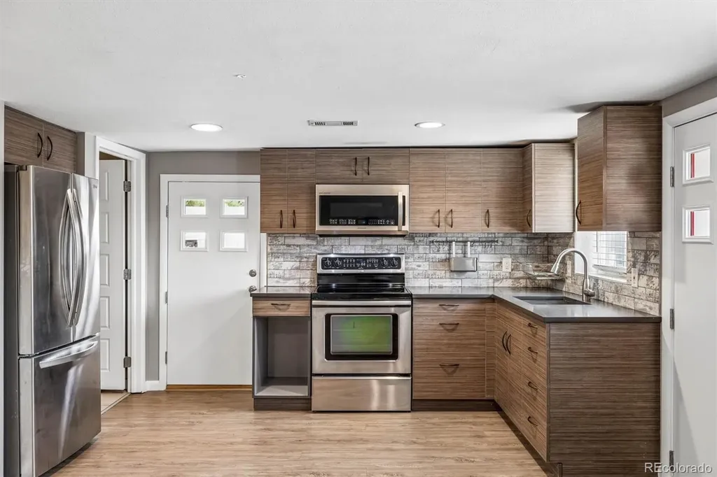 4053 S Lincoln Street Englewood CO 80113