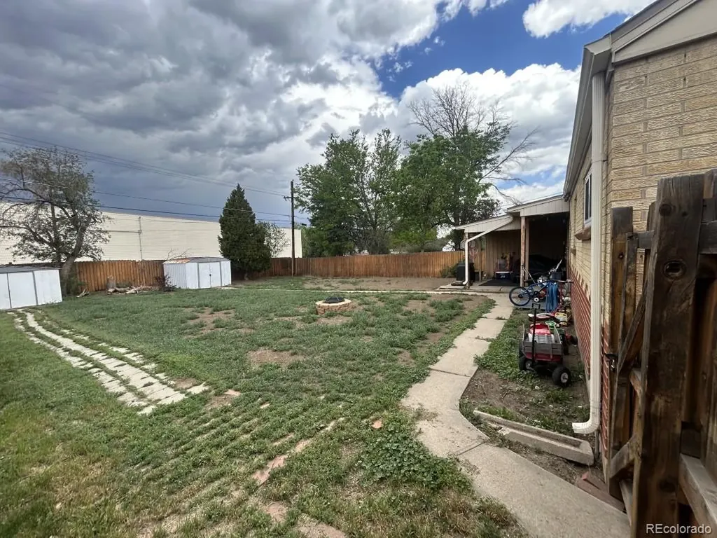 1437 S Yates Street Denver CO 80219